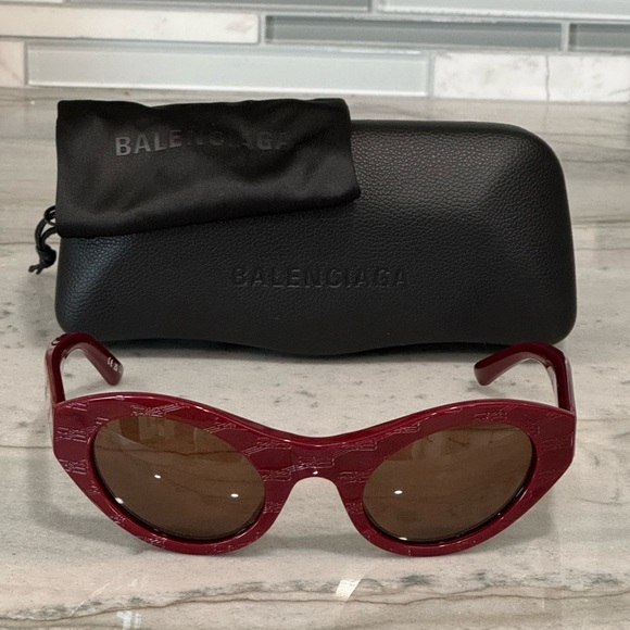 Balenciaga Logo Maroon Sunglasses - Picture 1 of 9
